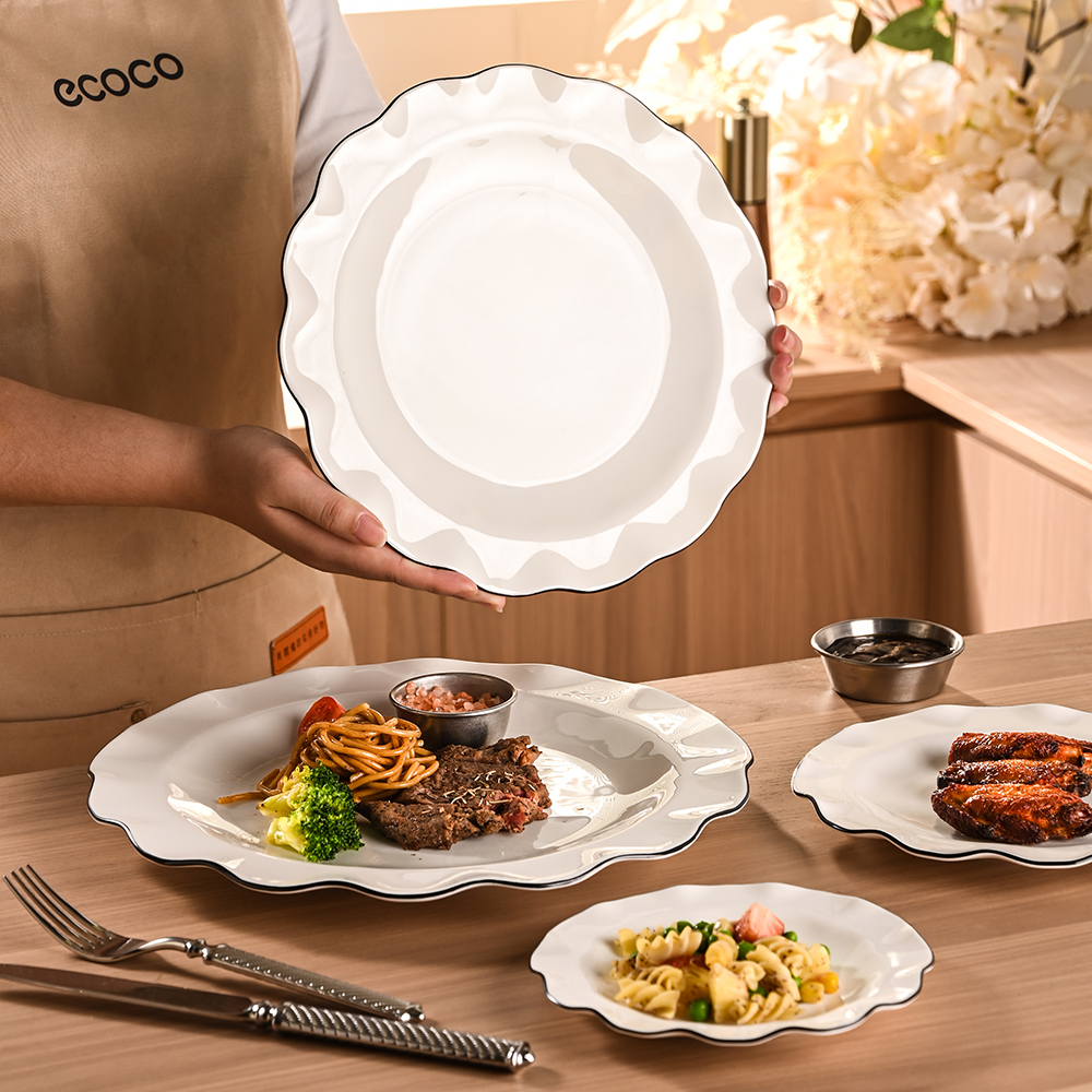 Ruffled Scalloped Black Rim Charger Plate（images 7）