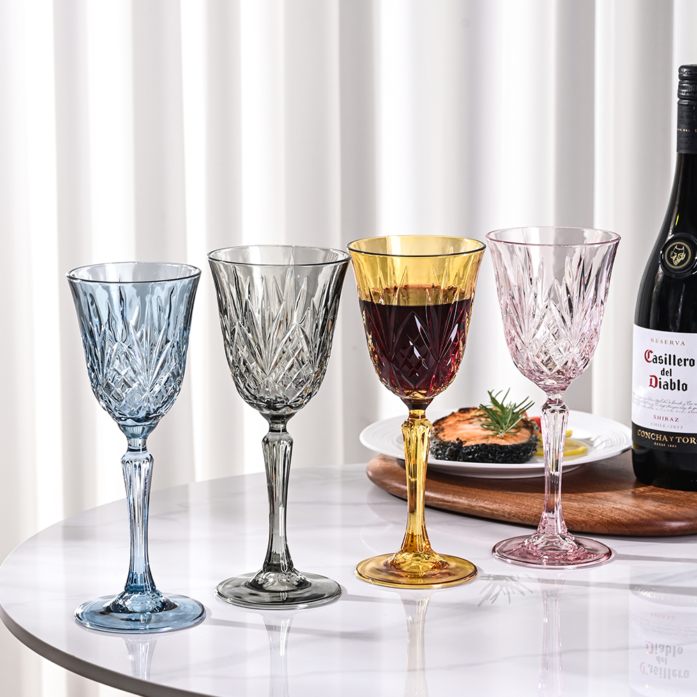 Romantic Pink Diamond-Cut Glassware（images 1）